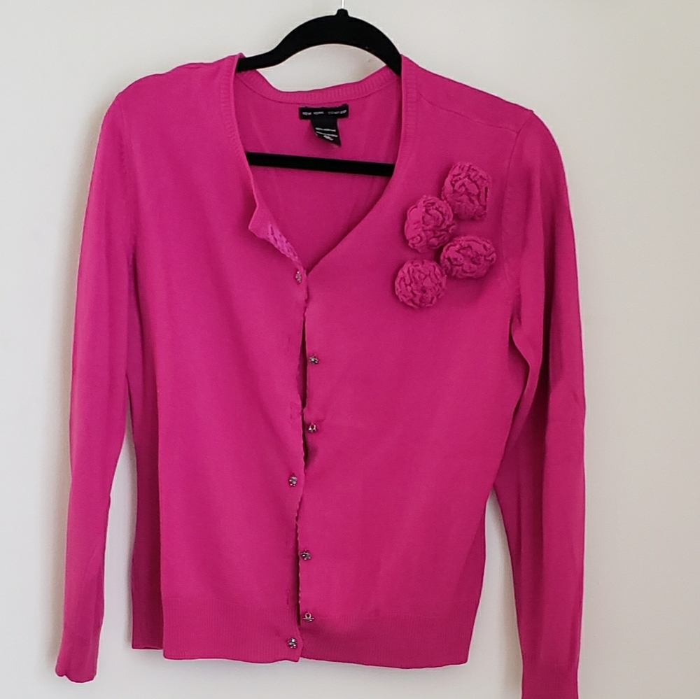 New York & Co. pink cardigan with flower detail